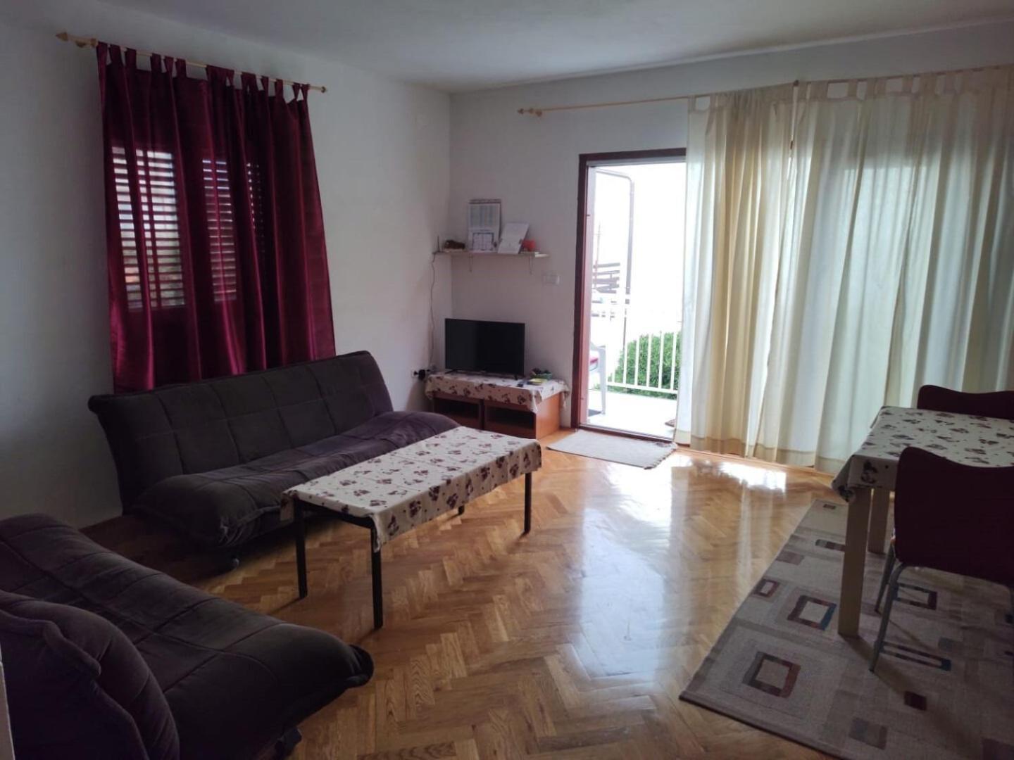 Apartments Vale - 450M To The Beach Водице Экстерьер фото