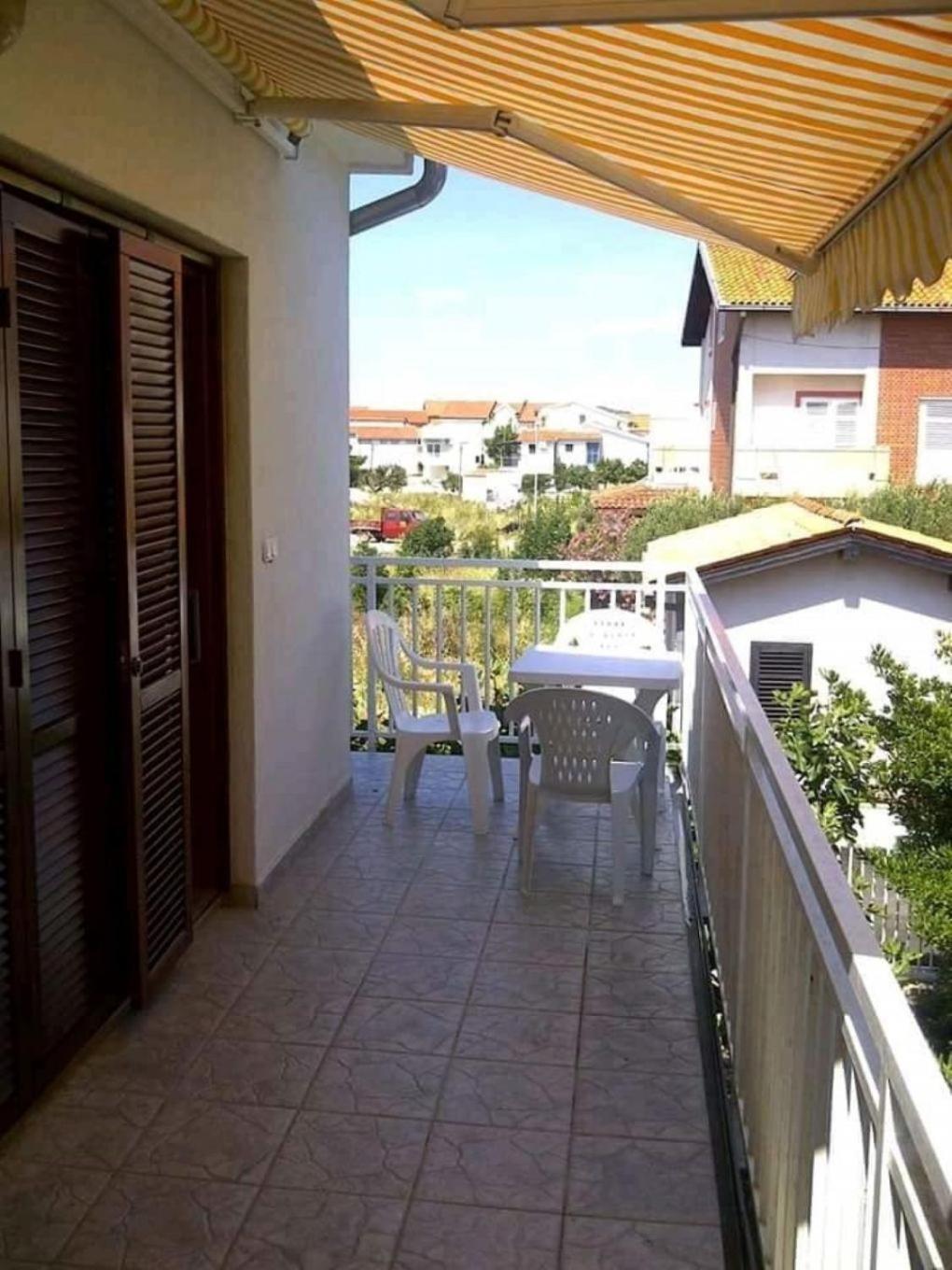 Apartments Vale - 450M To The Beach Водице Экстерьер фото