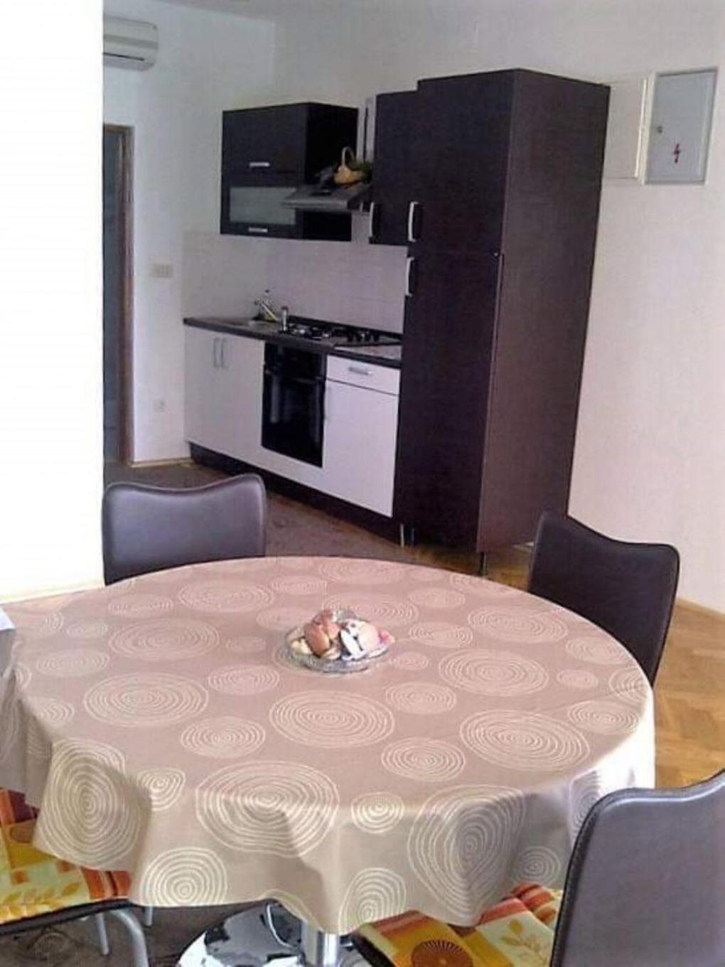 Apartments Vale - 450M To The Beach Водице Экстерьер фото